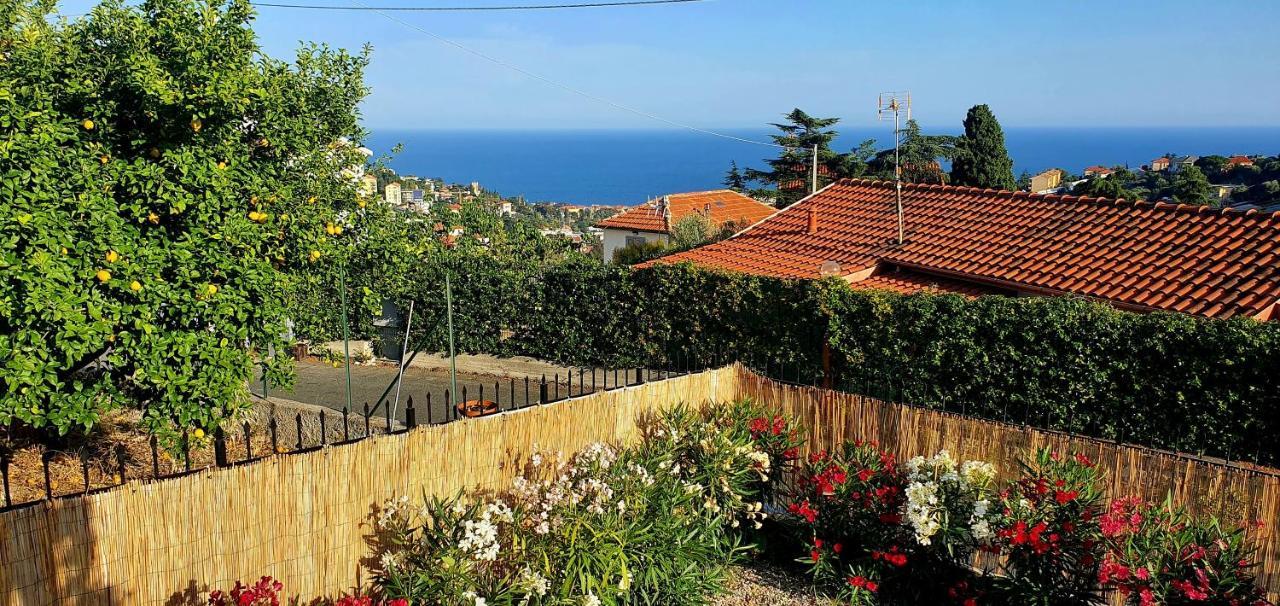 Residence Eucalyptus Suite 2 Casa Indipendente Сан Ремо Екстериор снимка
