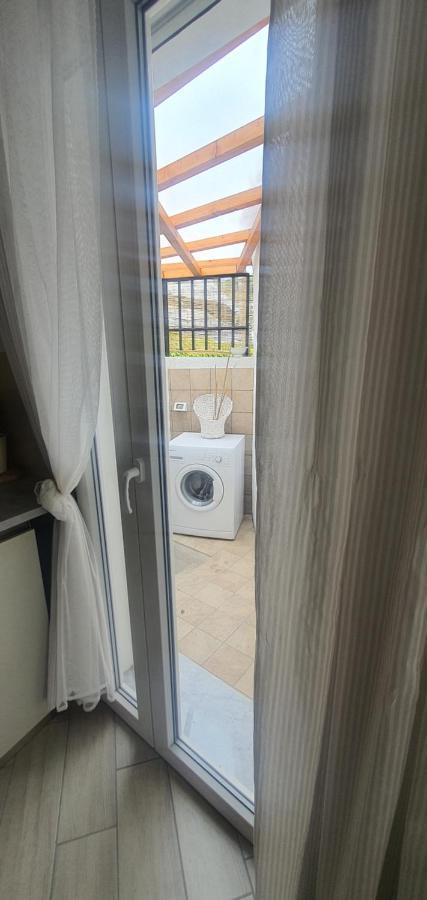 Residence Eucalyptus Suite 2 Casa Indipendente Сан Ремо Екстериор снимка
